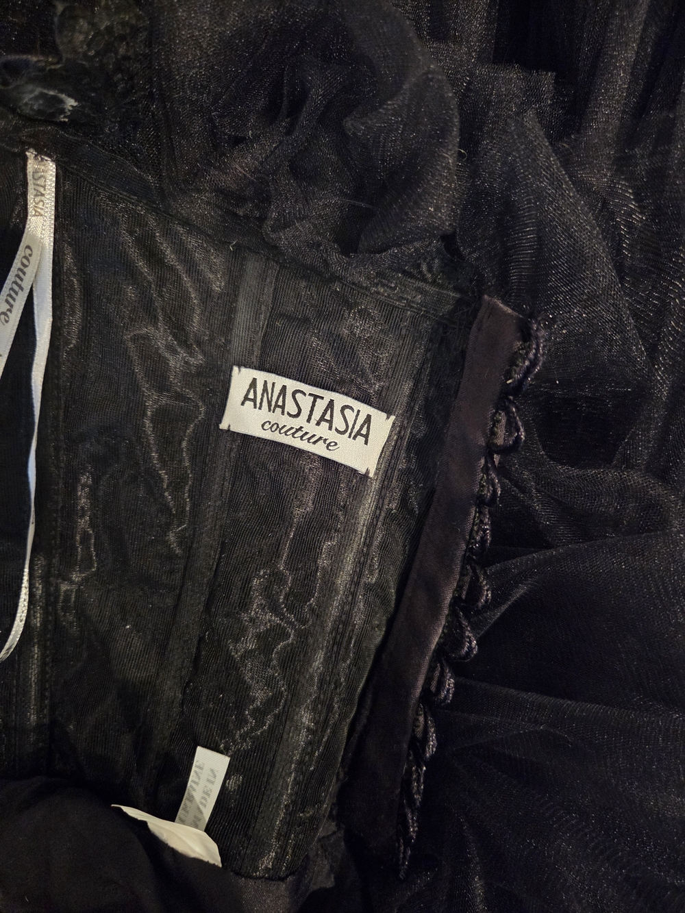 Black Tiered Tulle Evening Gown M - Picture 8 of 8